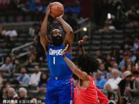 28圈娱乐-哈登回归赛场，逆转首场状态亮眼，公牛观众沸腾！的简单介绍
