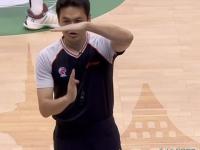 28圈-包含欧篮联今晨再迎强敌；萨克拉门托国王主帅复盘；主帅态度——赛场秩序良好；细节决定成败的词条