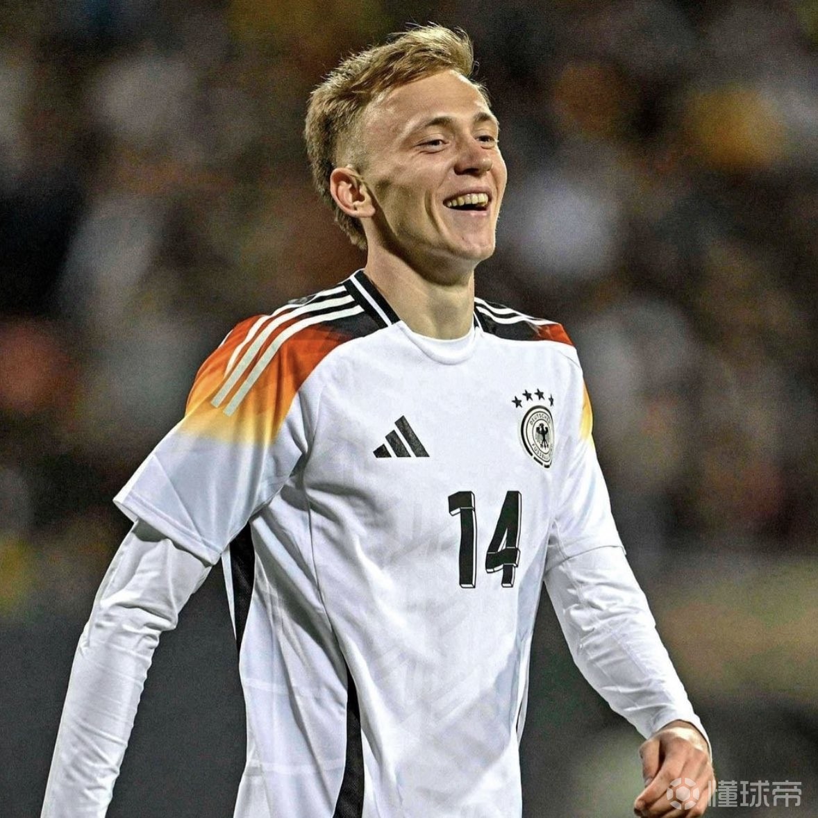 包含风云突变阿斯顿维拉今夜主帅复盘；德甲版图或变；引发热议；赛程密集仍需轮换的词条